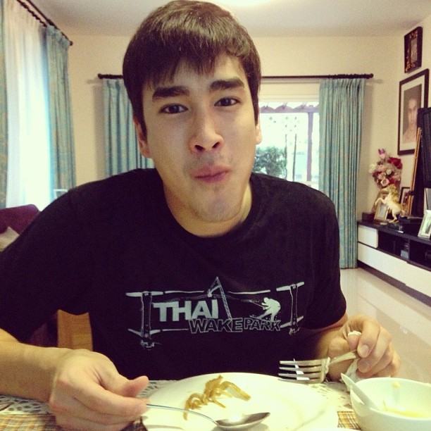 อัพเดท ณเดชน์ ซุปตาร์ลูกอีสานสุดหล่อจากigแม่แก้ว : @keaw_jung หล่อทะเล้น แถมยังติดดินสุดๆ ^..06..^