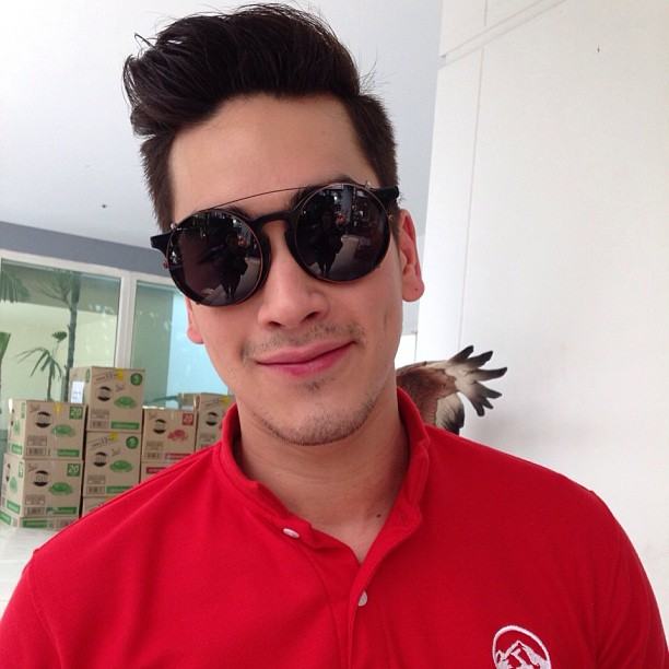 อัพเดท ณเดชน์ ซุปตาร์ลูกอีสานสุดหล่อจากigแม่แก้ว : @keaw_jung หล่อทะเล้น แถมยังติดดินสุดๆ ^..07..^
