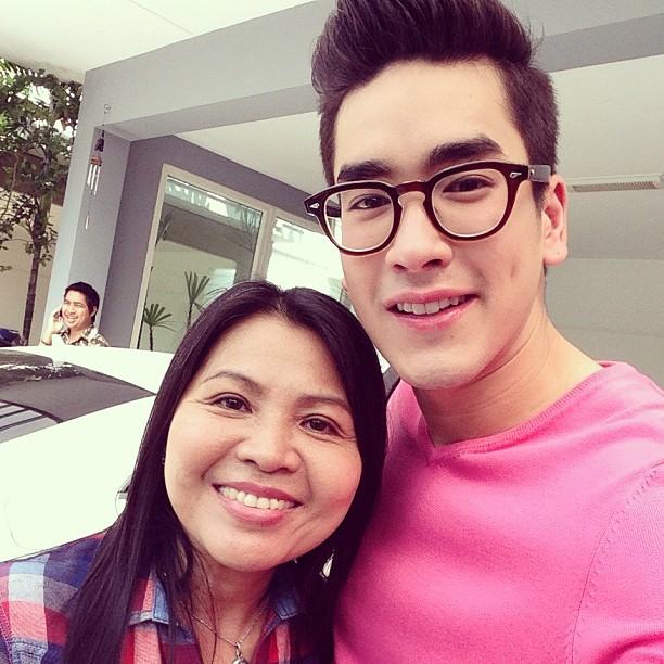 อัพเดท ณเดชน์ ซุปตาร์ลูกอีสานสุดหล่อจากigแม่แก้ว : @keaw_jung หล่อทะเล้น แถมยังติดดินสุดๆ ^..10..^