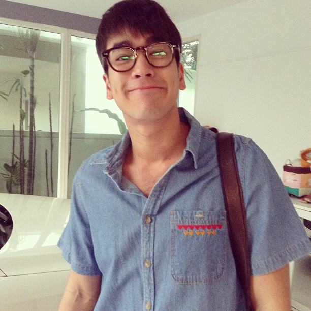 อัพเดท ณเดชน์ ซุปตาร์ลูกอีสานสุดหล่อจากigแม่แก้ว : @keaw_jung หล่อทะเล้น แถมยังติดดินสุดๆ ^..10..^