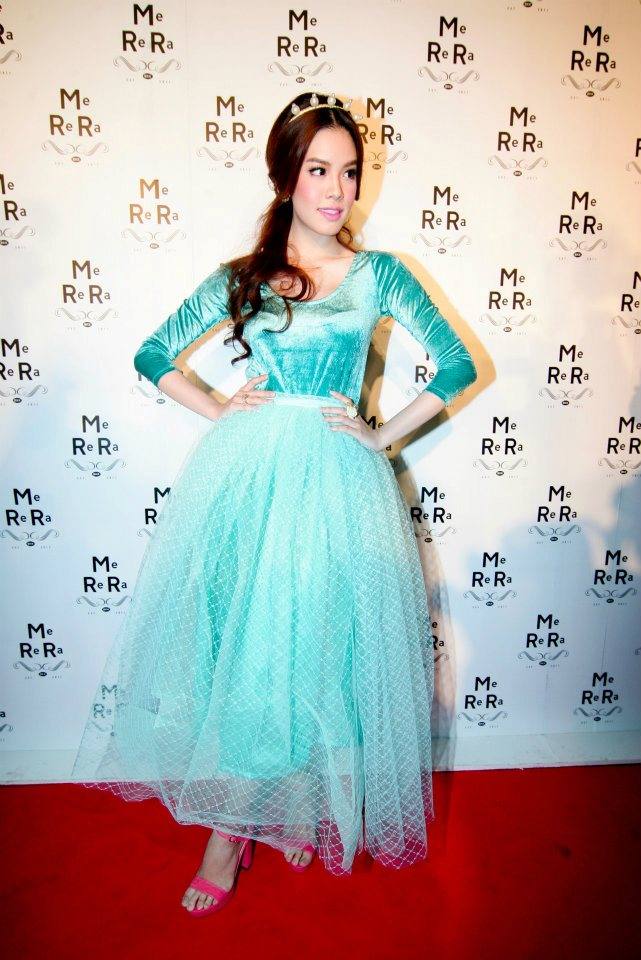 เกรซ กาญจน์เกล้า เธอเป๊ะ!!