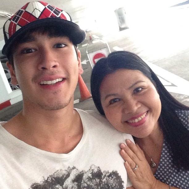 อัพเดท ณเดชน์ ซุปตาร์ลูกอีสานสุดหล่อจากigแม่แก้ว : @keaw_jung หล่อทะเล้น แถมยังติดดินสุดๆ ^..14..^