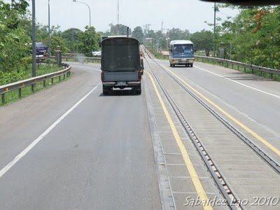 รถไฟข้ามแม่น้ำโขง