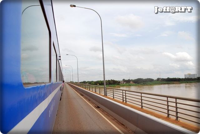 รถไฟข้ามแม่น้ำโขง
