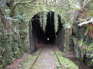 ทางรถไฟร้าง