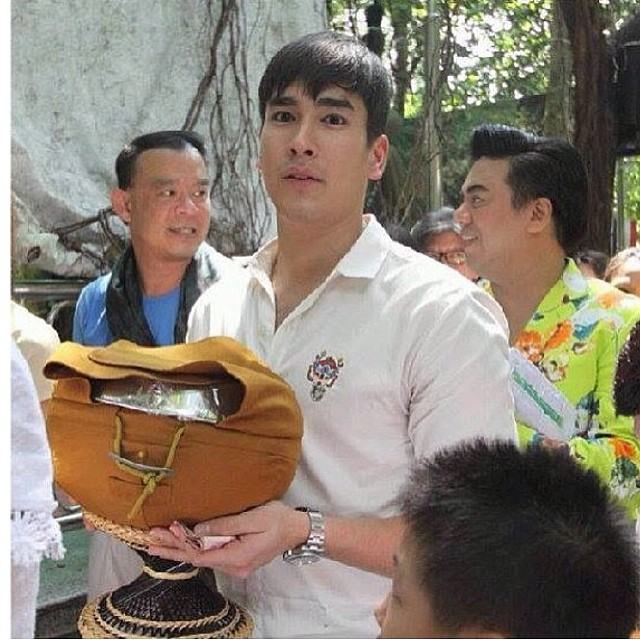 อัพเดท ณเดชน์ ซุปตาร์ลูกอีสานสุดหล่อจากigแม่แก้ว : @keaw_jung หล่อทะเล้น แถมยังติดดินสุดๆ ^..15..^