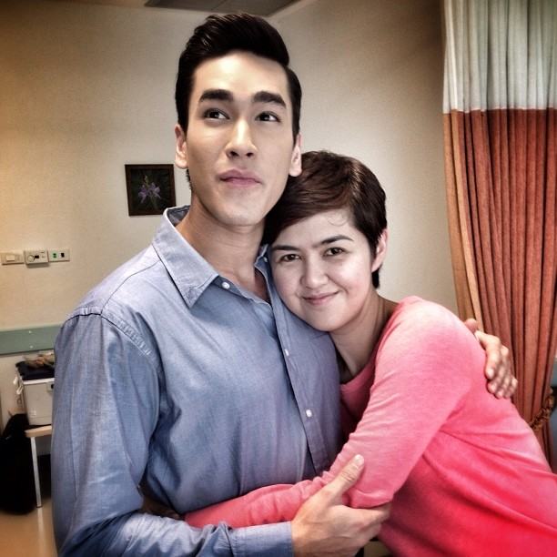 อัพเดท ณเดชน์ ซุปตาร์ลูกอีสานสุดหล่อจากigแม่แก้ว : @keaw_jung หล่อทะเล้น แถมยังติดดินสุดๆ ^..18..^
