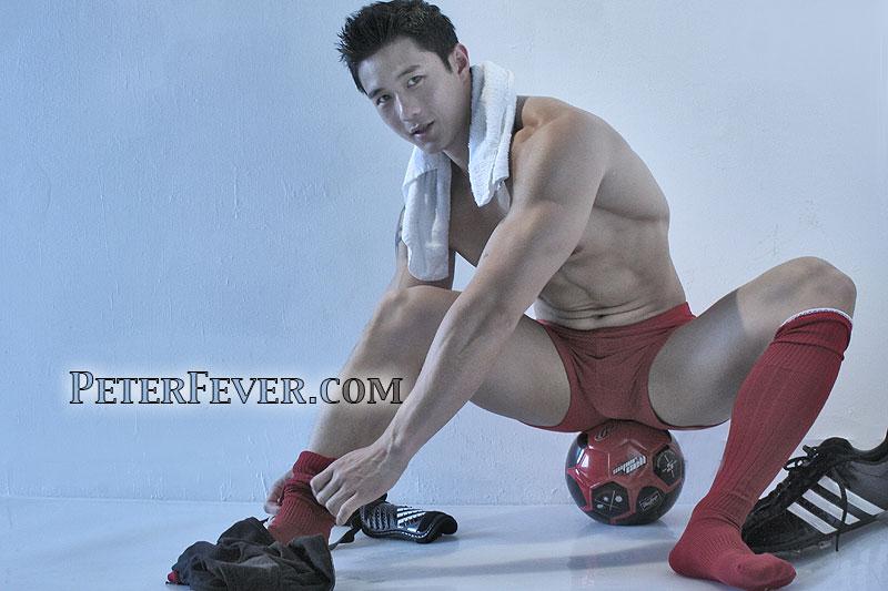 หนุ่มกางเกงในแดง