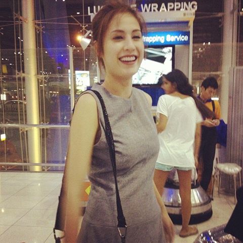 ขวัญ อุษามณี เดินทางไปถ่ายแบบที่ปารีส