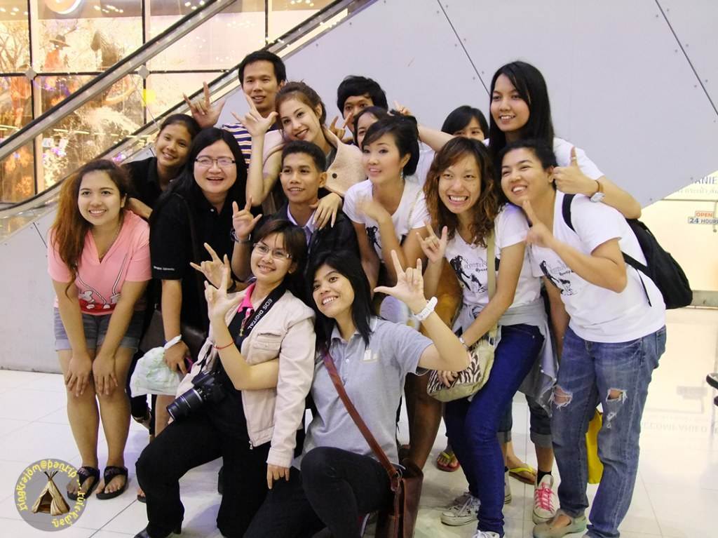 ขวัญ อุษามณี เดินทางไปถ่ายแบบที่ปารีส