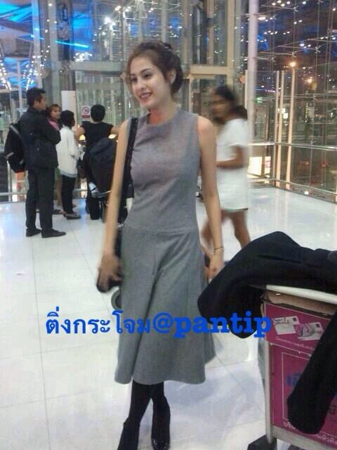 ขวัญ อุษามณี เดินทางไปถ่ายแบบที่ปารีส
