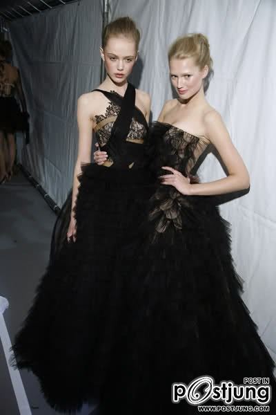 แฟชั่นสุภาพสตรี 21