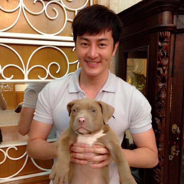 กิจ กฤตฎ์ อีกซักชุด