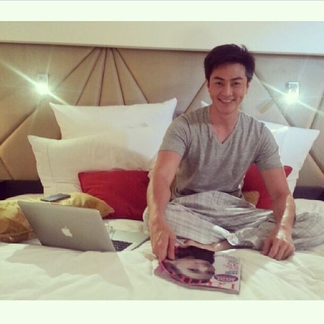 กิจ กฤตฎ์ อีกซักชุด