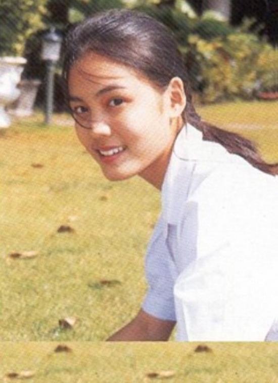 เปิดภาพ เหล่านางเอกซุปตาร์ สมัยเรียน มัธยม ..!