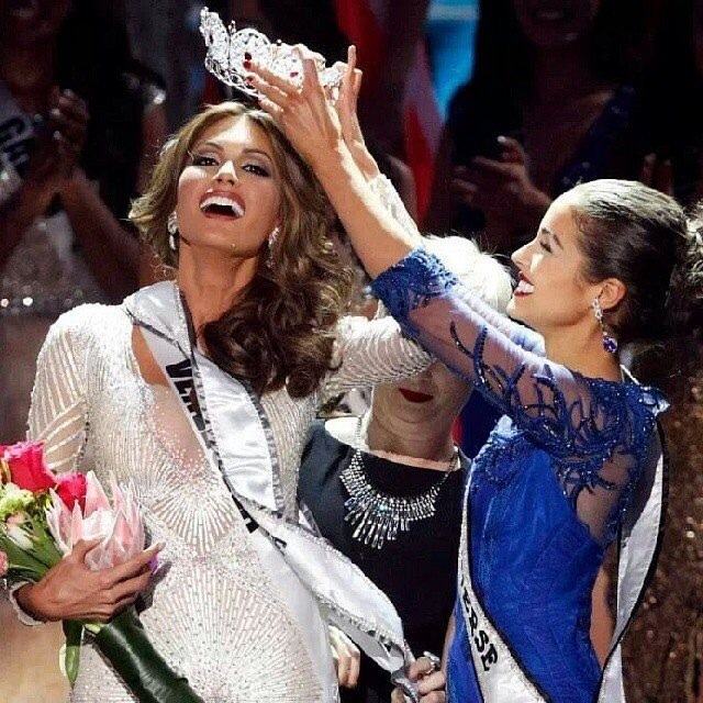 ติดทุกโพล เริ่ดทุกโพล เเต่โดนเเอกี่เอาไปกิน Miss universe 2013!