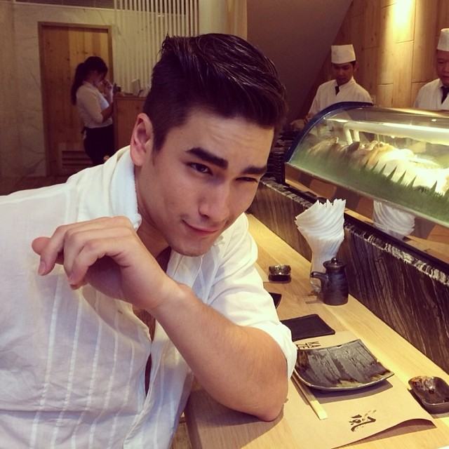 อัพเดท ณเดชน์ ซุปตาร์ลูกอีสานสุดหล่อจากigแม่แก้ว : @keaw_jung หล่อทะเล้น แถมยังติดดินสุดๆ ^..21..^