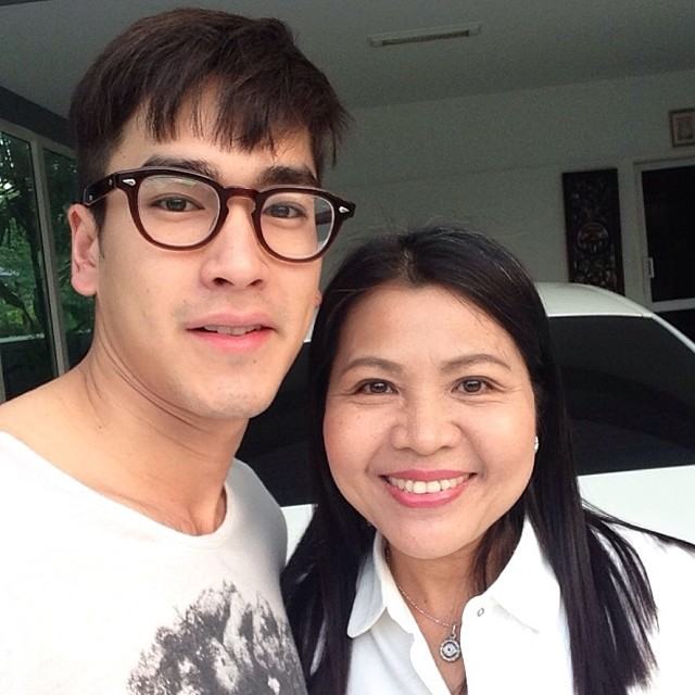 อัพเดท ณเดชน์ ซุปตาร์ลูกอีสานสุดหล่อจากigแม่แก้ว : @keaw_jung หล่อทะเล้น แถมยังติดดินสุดๆ ^..21..^