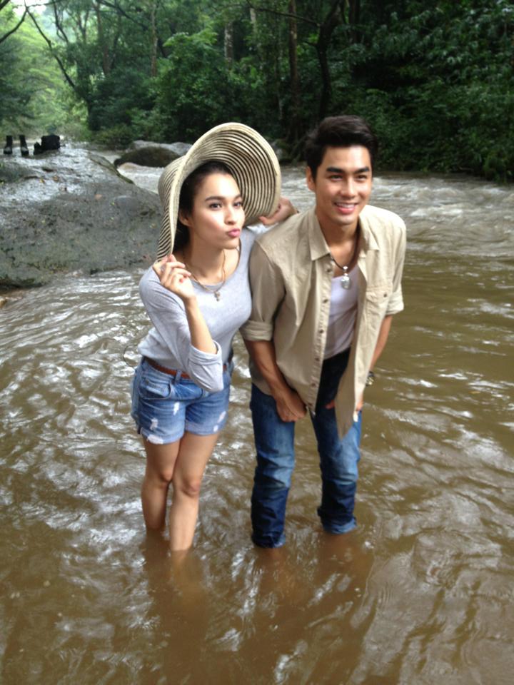 ละคร "แสงดาวกลางใจ" ช่อง 3