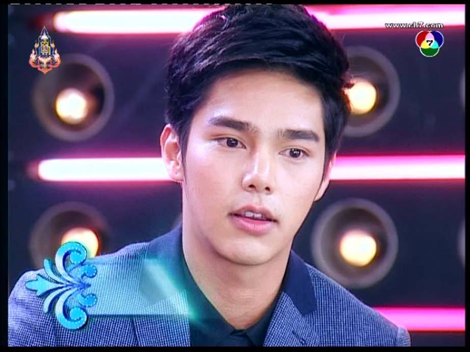 ( หัวใจถวาย บูม )