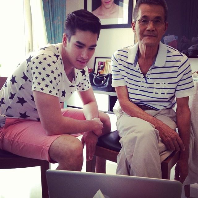 อัพเดท ณเดชน์ ซุปตาร์ลูกอีสานสุดหล่อจากigแม่แก้ว : @keaw_jung หล่อทะเล้น แถมยังติดดินสุดๆ ^..23..^