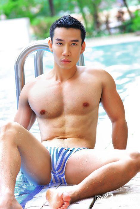 ถอดโชว์เรือนร่าง 382