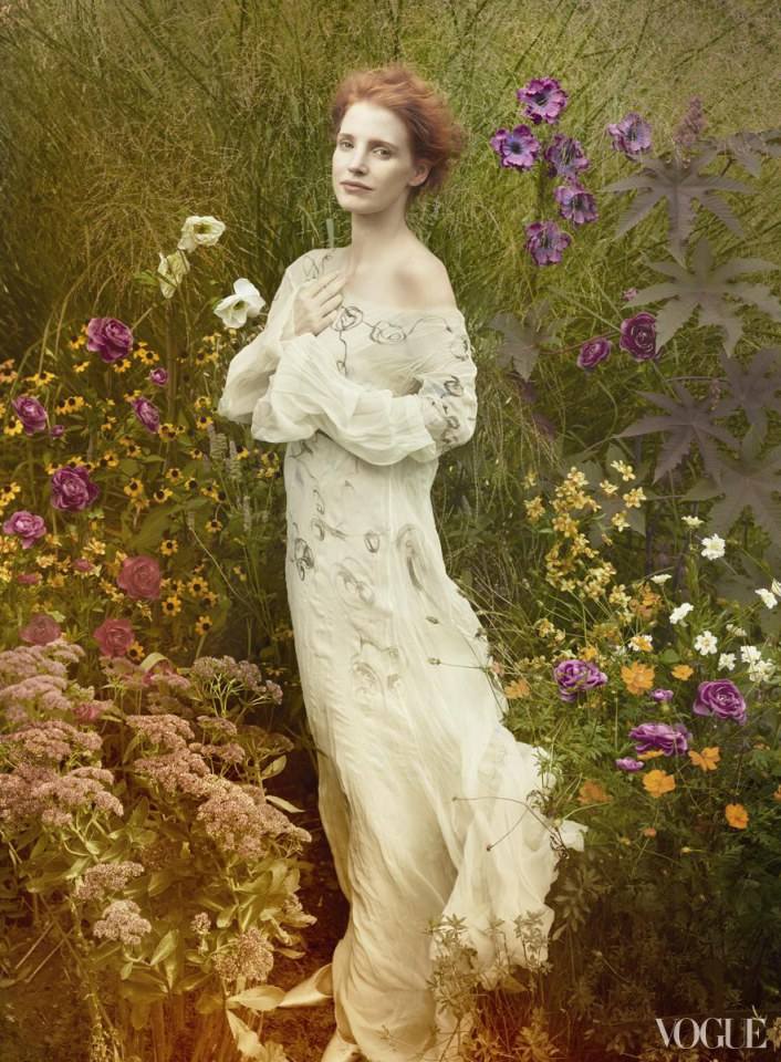 Jessica Chastain @ Vogue US December 2013