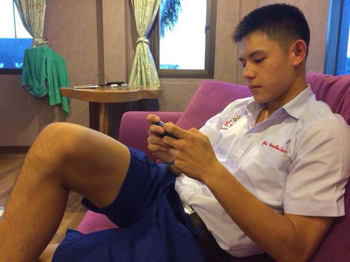 หนุ่มปลื้ม
