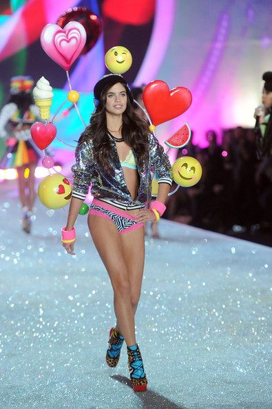 victoria's secret fashion 2013