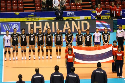 ตบสาวไทยทำดีที่สุด !! พ่ายสหรัฐสุดมันส์ 2-3 เซต