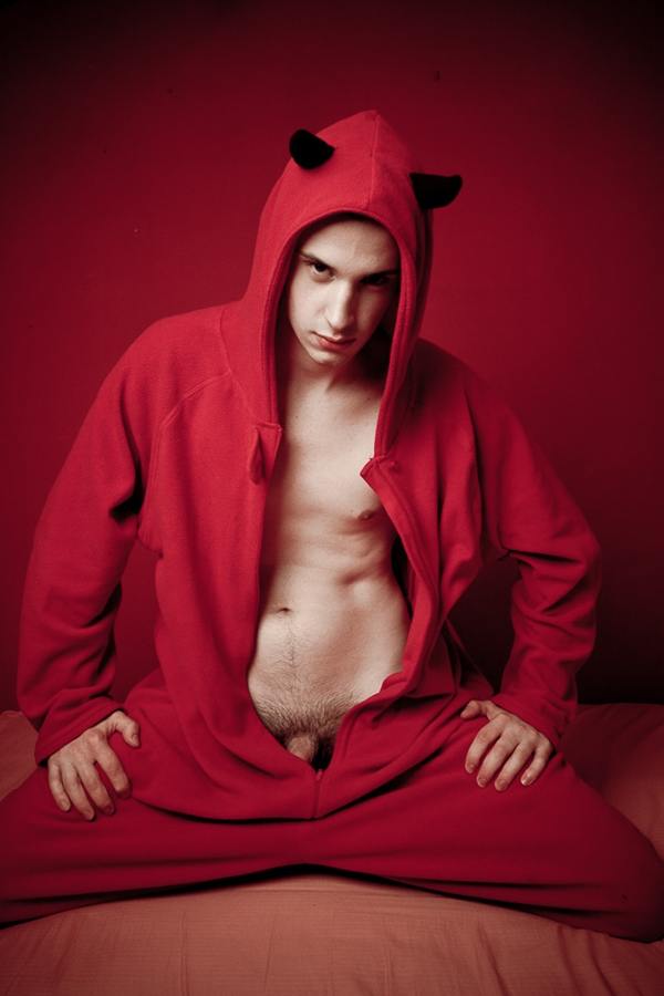 zeus men 1