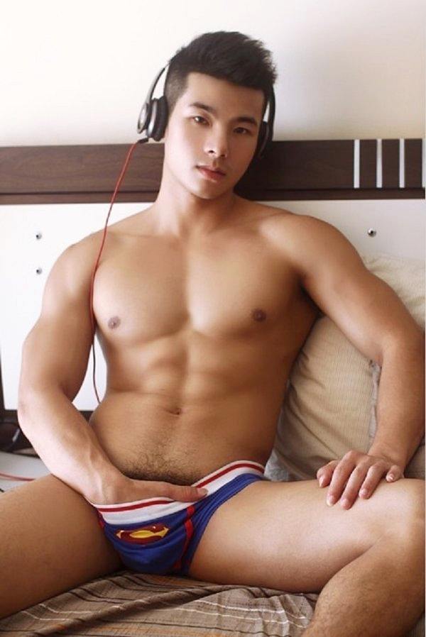 zeus men 1