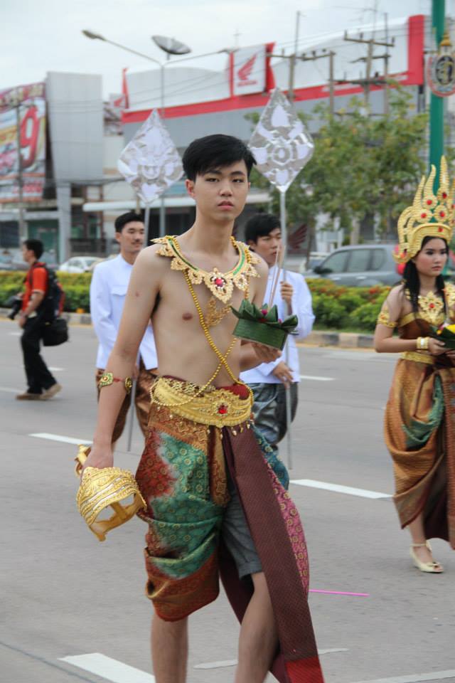 ริ้วขบวนประเพณีลอยกระทง มหาวิทยาลัยขอนแก่น(มข.)