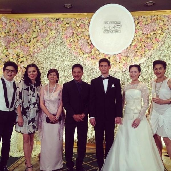 "ต๋อย ไตรภพ" หน้าบาน คนดังแห่ร่วมงานแต่ง ลูกชายหัวแก้วหัวแหวน!!!