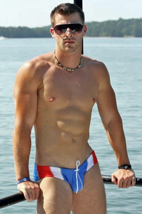 zeus men 9