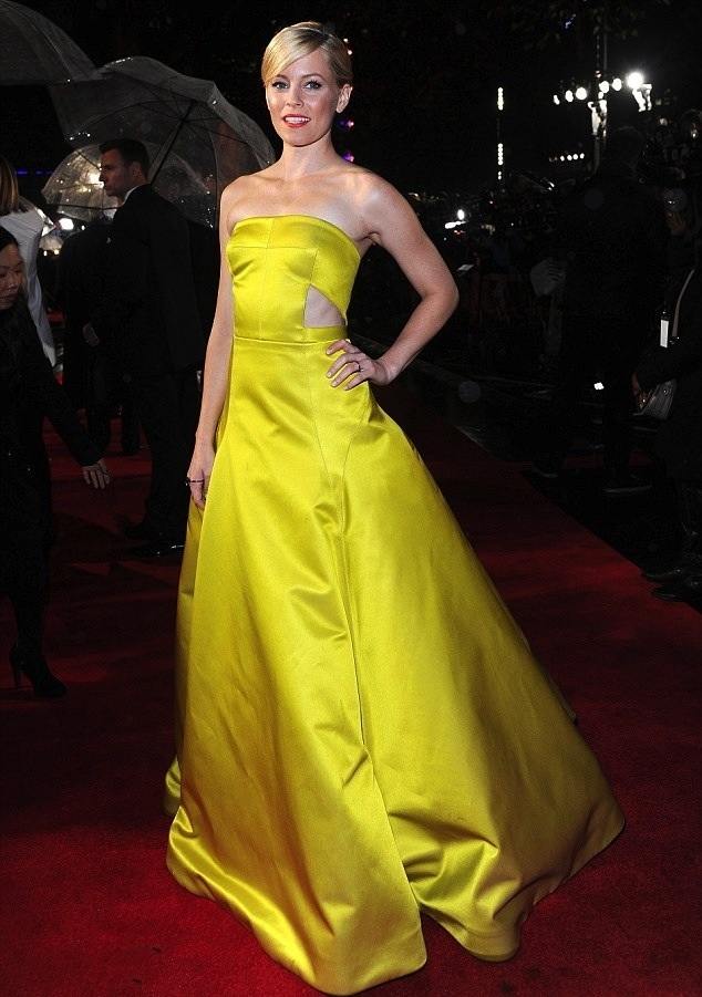 Hollywood entertainment fashion update!!