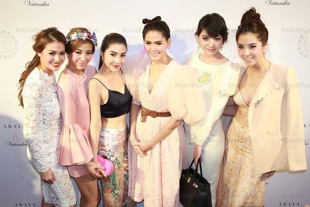 ใหม่ ดาวิกา ในงานเปิดตัวเสื้อผ้าของAraya