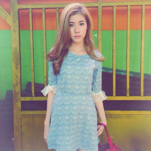 แฟชั่นการแต่งตัวน่ารักๆของ เอสเธอร์ สุปรีย์ลีลา