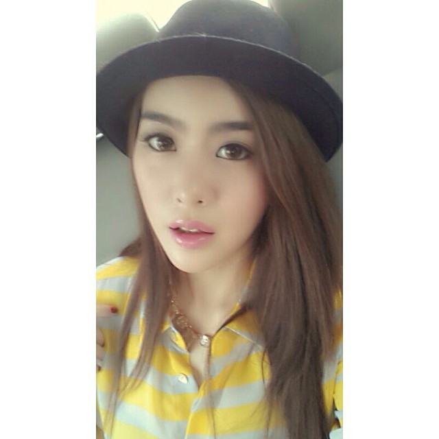 ไอซ์ ปรีชญา  ขาว หุ่นดี