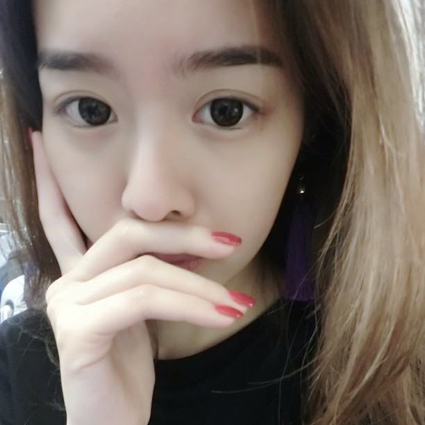 ไอซ์ ปรีชญา  ขาว หุ่นดี