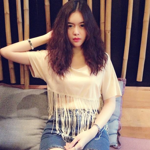 ไอซ์ ปรีชญา  ขาว หุ่นดี
