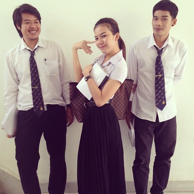 ใสๆ จ๊ะ คันหู ในชุดนักศึกษา