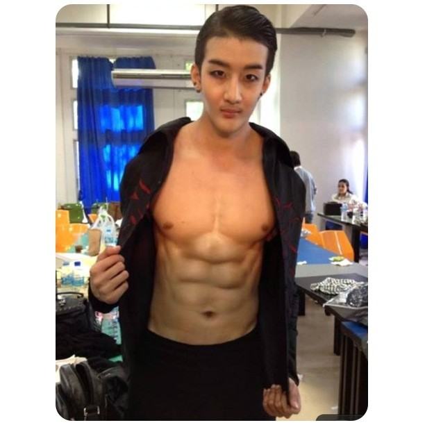 นางจะรู้ตัวมั้ย