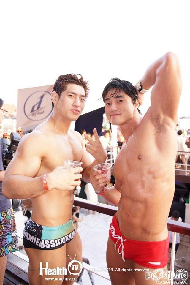 ถอดโชว์เรือนร่าง 391