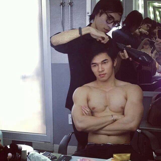 มอส(นิ่งเลย)