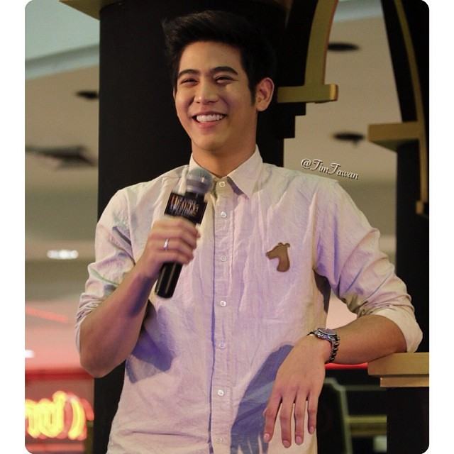 พอร์ช ศรัณย์ update 11/27/2013