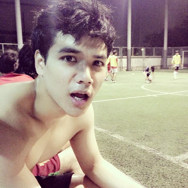 Nikky- เป้าฟู อกแน่น อุต๊ะ