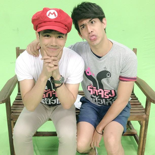 Nikky- เป้าฟู อกแน่น อุต๊ะ