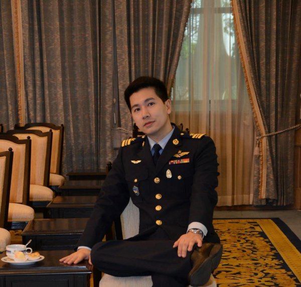 ออกมาแล้ว ตำรวจ ทหาร ยกพลมาสลายม็อบ