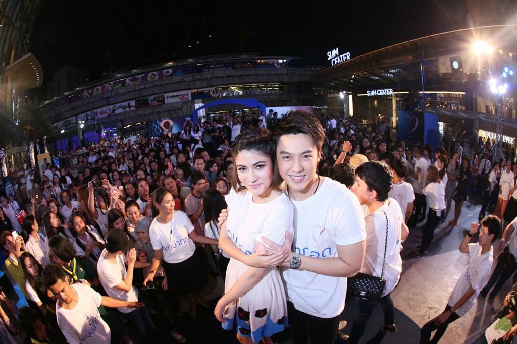 หมากร่วมงาน วาสลีน ฟื้นบำรุง 1,000,000 สัมผัสจากผิวสู่ใจ